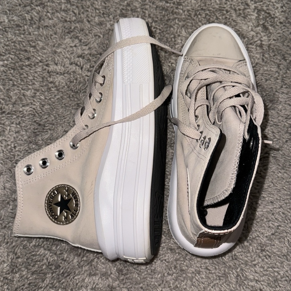 Platform Converse - image 4